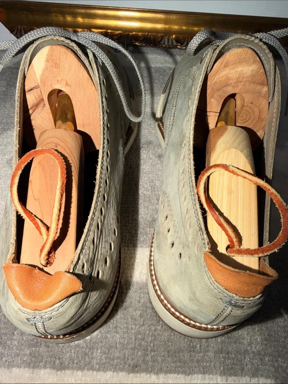 Men’s 11.5 Cole haan gray perforated suede oxfords